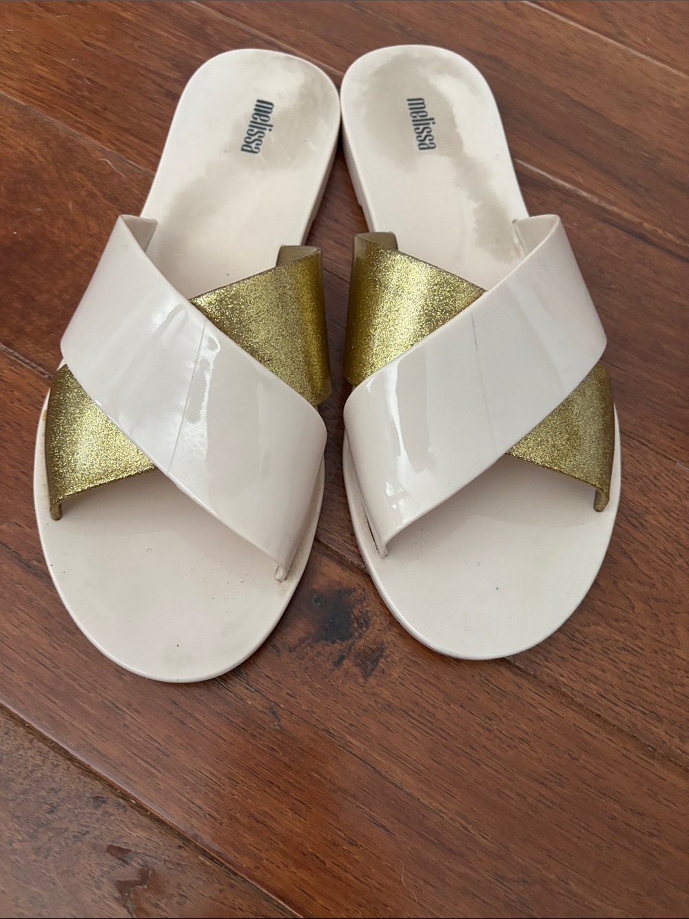 Melissa Women's Cream and Gold Crisscross Slide Sandals